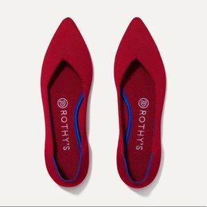 Rothys “The Point” in Chili Red